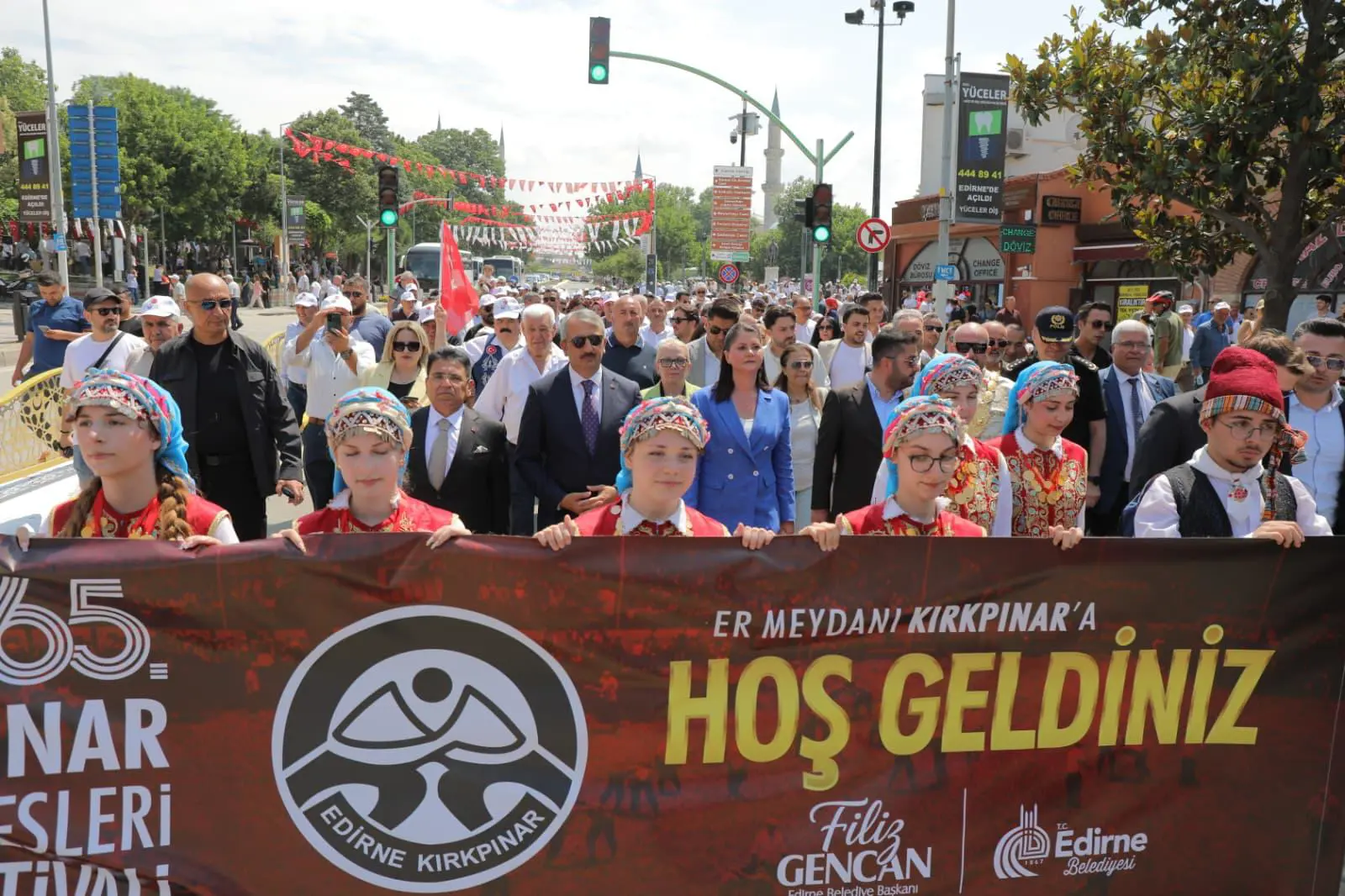 665 YILLIK EFSANE: KIRKPINAR YAĞLI GÜREŞLERİ’İNDE AĞA KARŞILAMA TÖRENİ GERÇEKLEŞTİRİLDİ galeri görseli